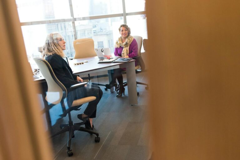 Eksperci podpowiadają, jak zaplanować przestrzeń biurową – wizytówkę firmy i przyjazne miejsce dla pracowników