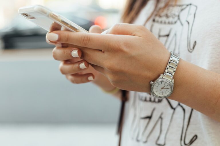 Swipe fatigue – nowa plaga wśród użytkowników aplikacji randkowych